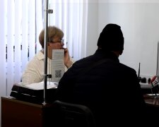 Грошова допомога для пенсіонерів у Чернігівській області