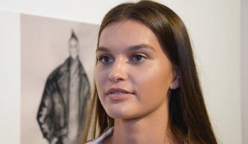 Мисс Украина Леонила Гузь приспустила куртку и ошеломила страстным видом без белья: "такие большие"