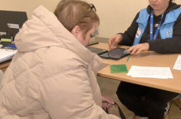 Работа для пенсионеров в Киевской области