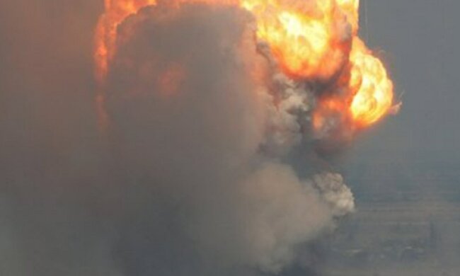 взрыв, огонь