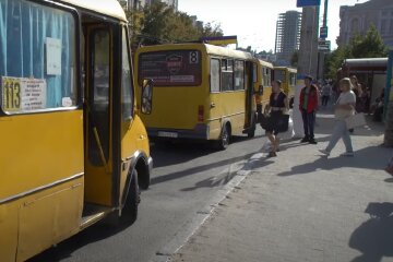 Новый график движения транспорта в Запорожье