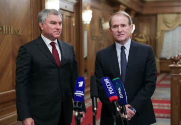 Украина и РФ начинают межпарламентские переговоры благодаря инициативе Виктора Медведчука