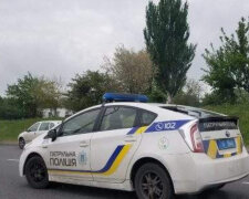 Поліцейські влаштували справжнє свавілля під Дніпром: "змушували людей красти і..."