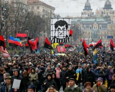 У Луценко стало жарко: защитники Саакашвили пришли по его душу
