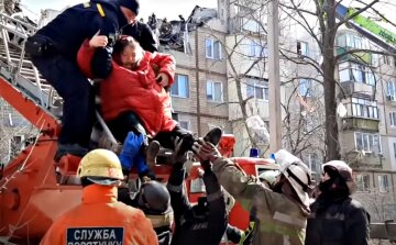 Бомбежка Харькова, спасатели, эвакуация