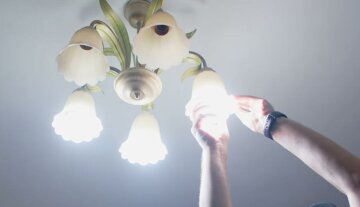 Графік відключення світла на тиждень 21-27 липня в Полтавській області