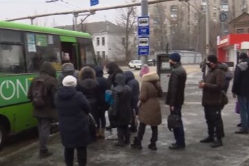 Харків, черга, зима, маршрутка