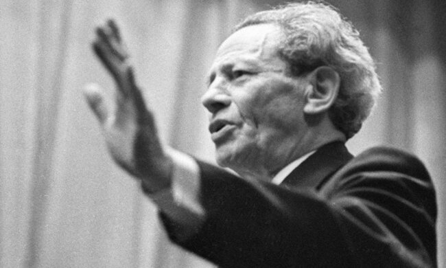 Вольф Мессінг