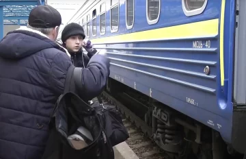 Новий графік руху поїздів з Дніпра