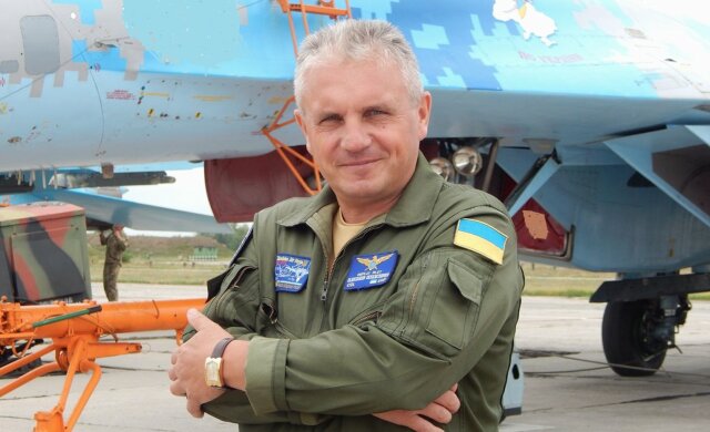 Одним із перших взяв на себе удар: річниця трагедії із легендарним українським пілотом
