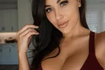 Ана Чери