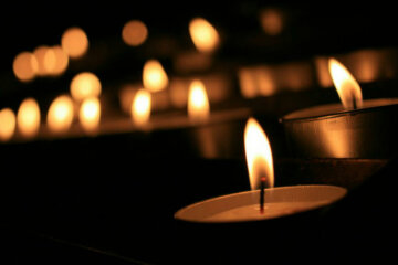 свеча траур