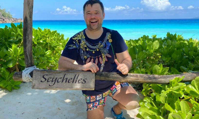 андрей богдан