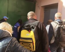 Безкоштовні продукти для ВПО та пенсіонерів у Дніпропетровській області