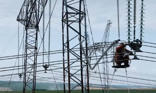 Графіки відключення світла у Дніпропетровській області на 7 травня