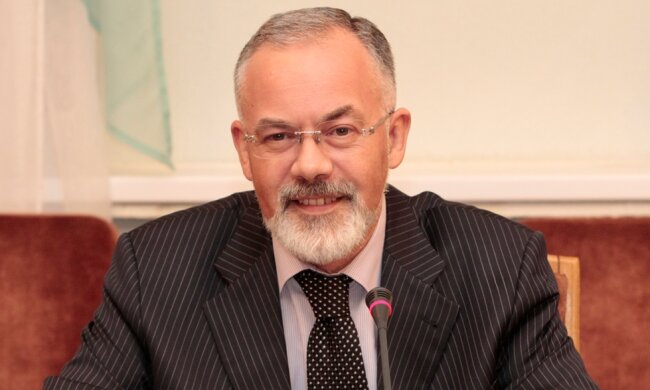 табачник дмитрий