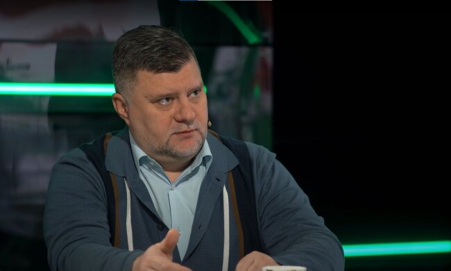 Олександр Новохатський
