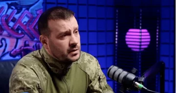 "Вони житимуть у контейнерах", - Андрусів образив українців, які виїхали за кордон