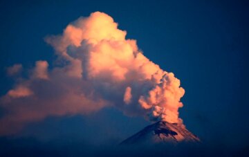 Камчатка, вулкан, извержение