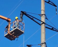 Графики отключения света в Запорожье на 24 марта