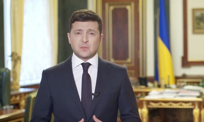 Карантин ужесточили еще больше, Зеленский пошел на крайности: "Закрыть все..."
