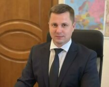 Владислав Суворов