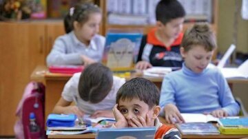 Из украинских школ исчезнут табеля: как будут оценивать детей