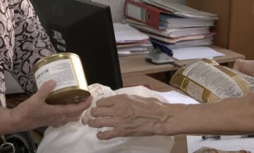 Безкоштовні продукти для ВПО та пенсіонерів у Запоріжжі