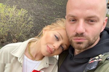 слава Дьомін, Тіна кароль