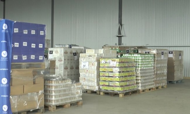 Гуманітарна допомога для ВПО та пенсіонерів у Дніпропетровській області