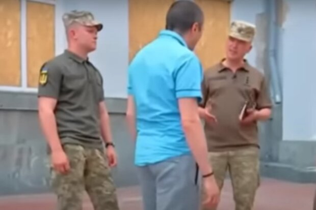 Мобилизация в Украине: в каких случаях работники ТЦК имеют право проверять документы