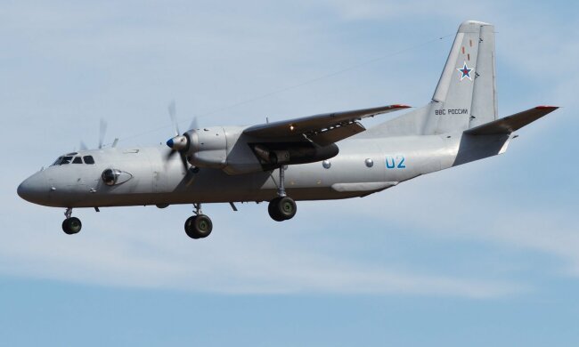 самолет ан-26