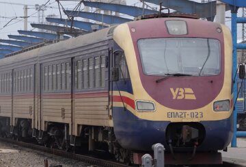 новый график движения поездов из Днепра