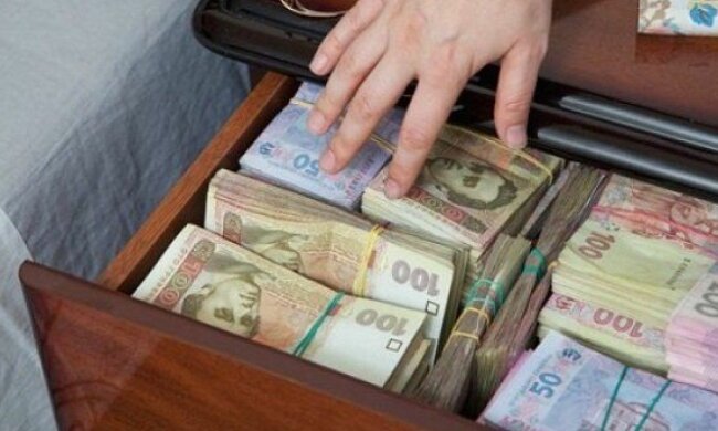 СМИ уличили главврача Института рака Безносенко в крупных махинациях: «Полмиллиона за неделю…»