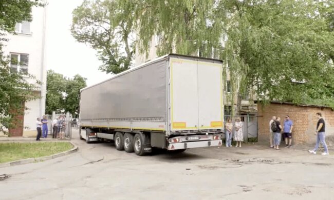 Гуманитарная помощь для пенсионеров и ВПЛ в Запорожье