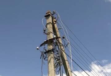 Графики отключения света в Черниговской области на 8 июля