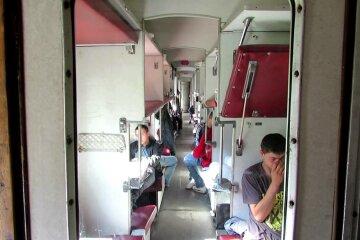 плацкарт вагон поезд