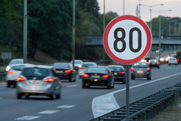 Швидкість 80 км/год повертається: українцям розповіли про важливі зміни