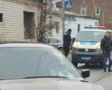 Удар был очень сильный: в Харькове водитель на "евробляхе" сбил женщину, фото