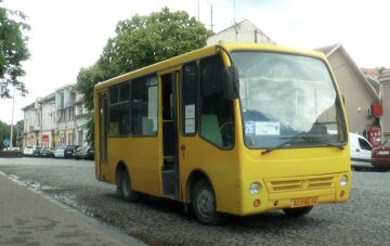 Новий графік руху транспорту в Ужгороді