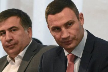 саакашвили, кличко