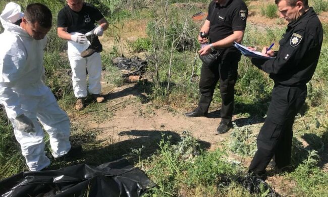 Жуткая находка под Днепром: полиция огорошила заявлением о вещах погибших под Иловайском бойцов