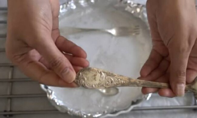 срібний посуд, столові прибори