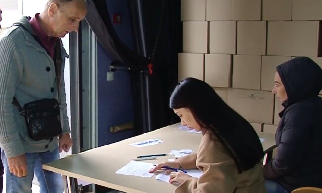 Безкоштовні продукти для ВПО та пенсіонерів у Одеській області