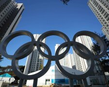Пральні та банки: як живуть спортсмени в Олімпійському селищі, перші фото