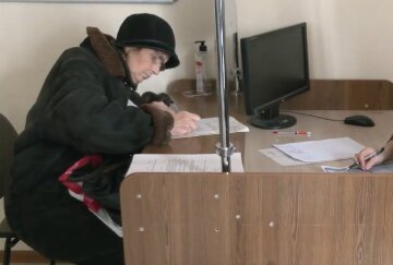 Безкоштовні продукти для ВПО та пенсіонерів у Київській області