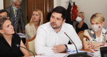 Нардеп Александр Качура сообщил, что Украина сделает с национализированными активами рф: «Это абсолютно справедливо»