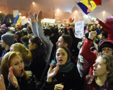 У Румунії почалися нові масові протести