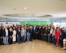 Слуга народу