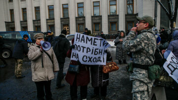 Тысячи камер следят за жизнью киевлян: названы места
